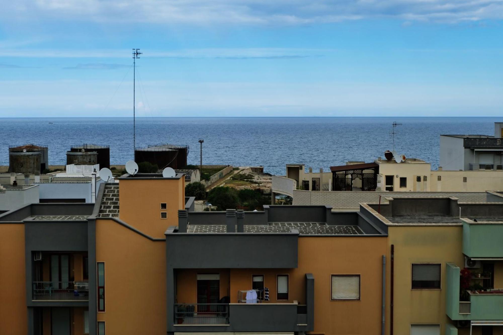 Mare Mary - Appartamento Vista Mare A Monopoli Exterior photo